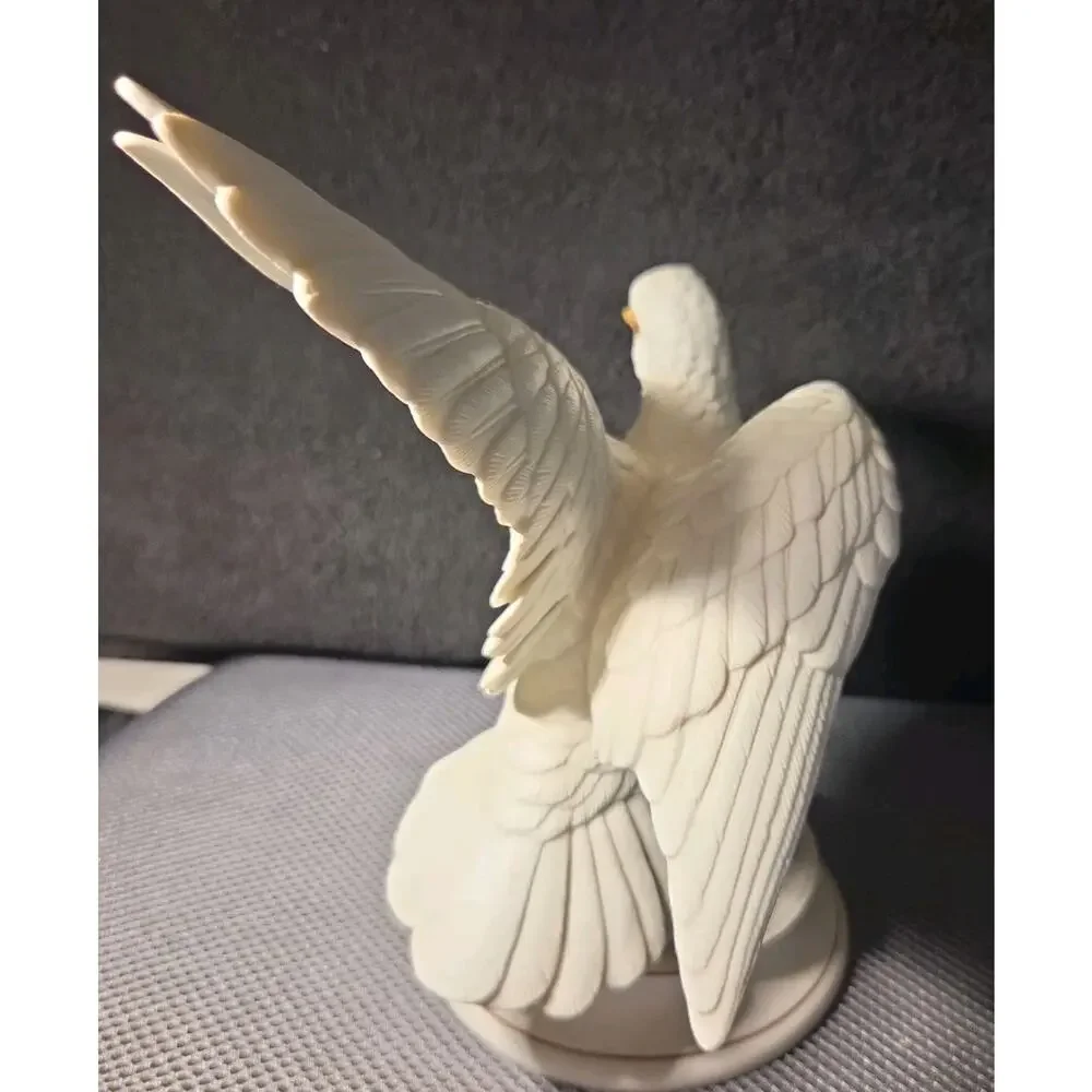 Vintage White Dove